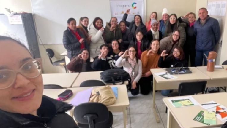 Ao final de mais ação extensionista com professores da educação básica.